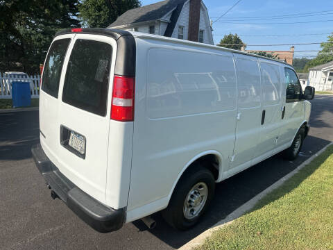 2020 Chevrolet Express 2500