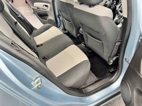 2011 Chevrolet Cruze LS