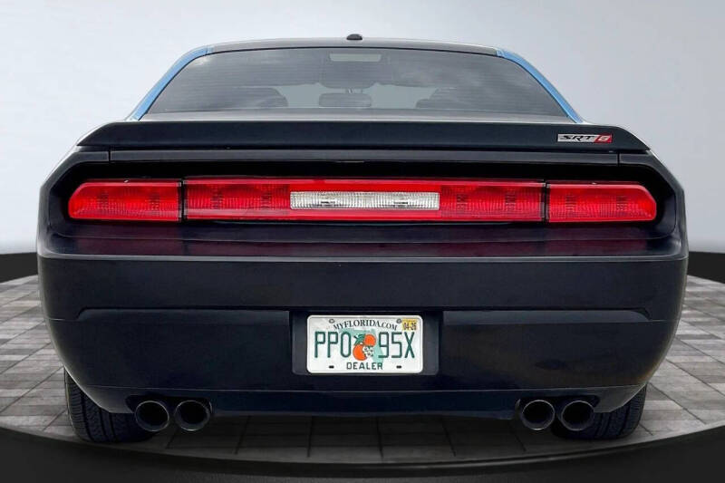 2010 Dodge Challenger SRT8