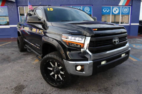 2015 Toyota Tundra SR5