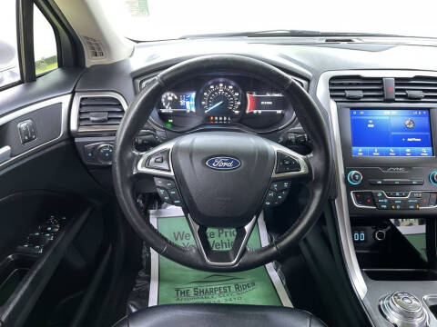 2020 Ford Fusion SEL