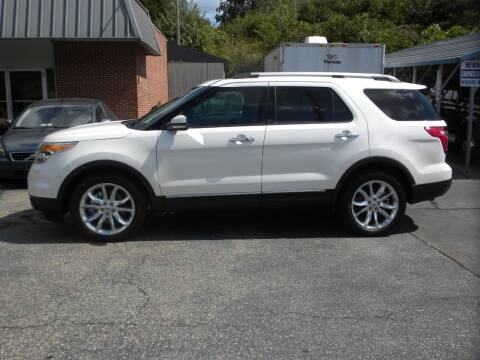 2015 Ford Explorer for sale at D & B Auto Sales & Service in Martinsville VA
