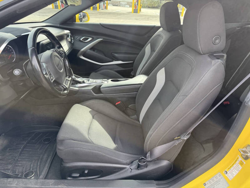 2017 Chevrolet Camaro LT