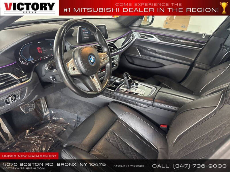 2022 BMW 7 Series 745e xDrive