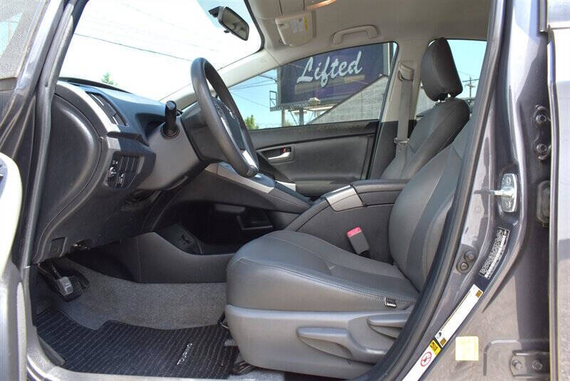 2013 Toyota Prius Two