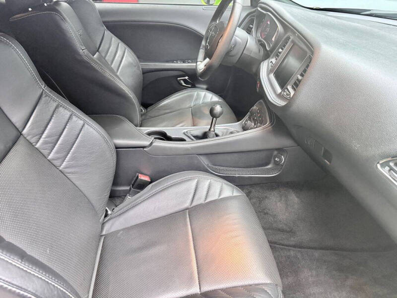 2015 Dodge Challenger SRT Hellcat