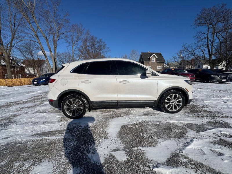 2017 Lincoln MKC Select