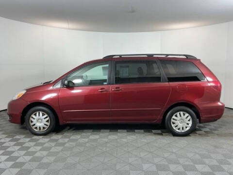 2004 Toyota Sienna