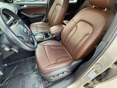 2017 Audi Q5 2.0T quattro Premium Plus