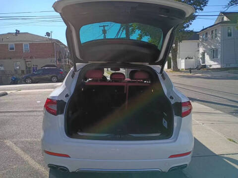 2018 Maserati Levante GranLusso