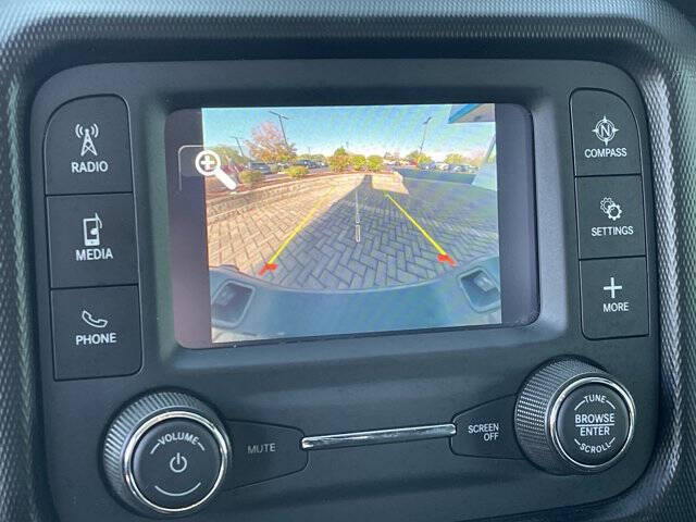 2021 Jeep Gladiator Willys