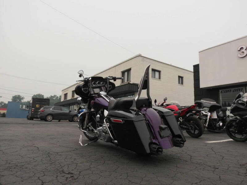 2016 Harley-Davidson FLHTCUL Ultra Classic Low