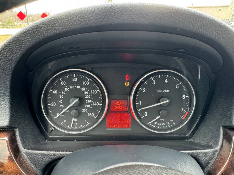 2011 BMW 3 Series 328i xDrive