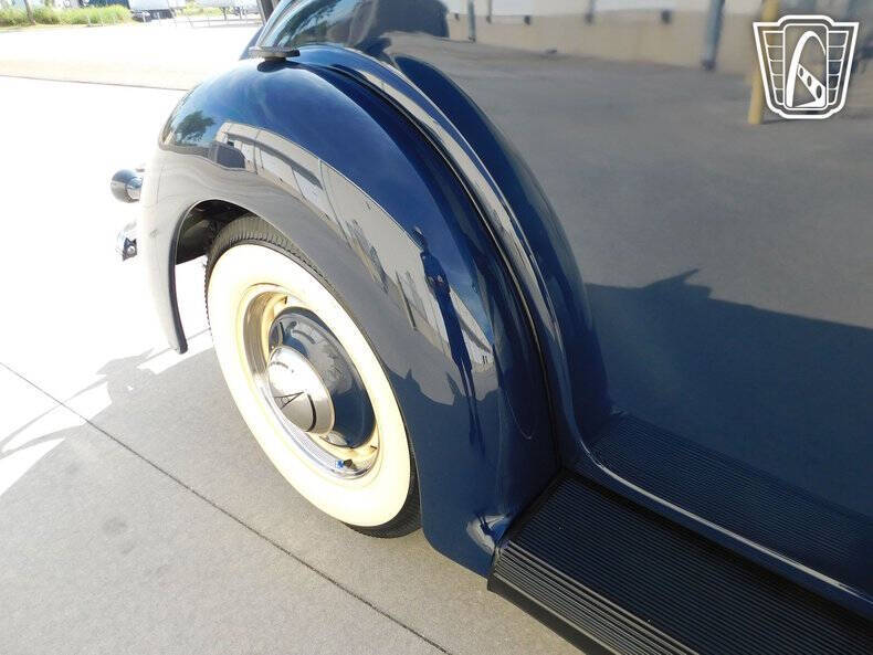 1936 Ford Cabriolet