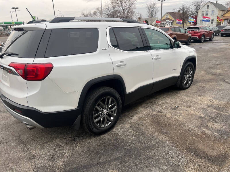 2017 GMC Acadia SLT-1