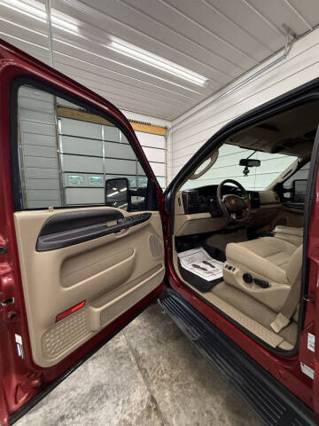 2005 Ford Excursion XLT