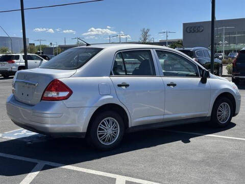 2009 Nissan Versa 1.6 Base