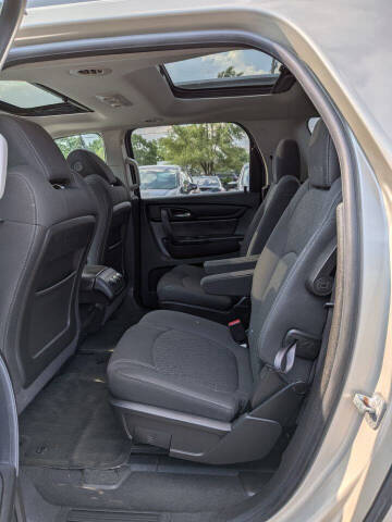 2013 GMC Acadia SLE-2