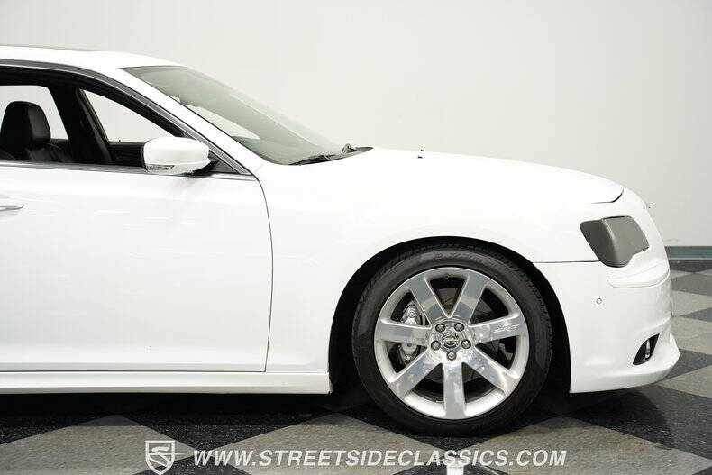 2012 Chrysler 300 SRT8