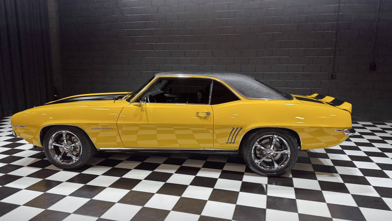 1969 Chevrolet Camaro 7
