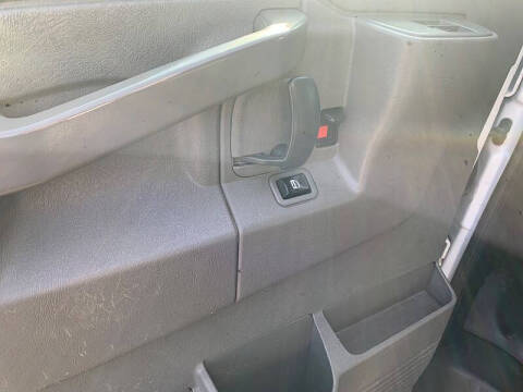 2017 GMC Savana 2500