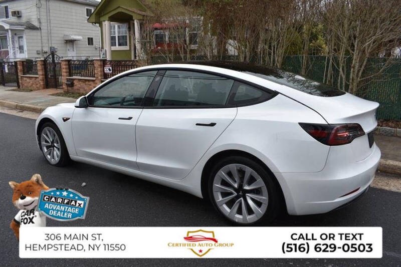 2021 Tesla Model 3 Standard Range Plus