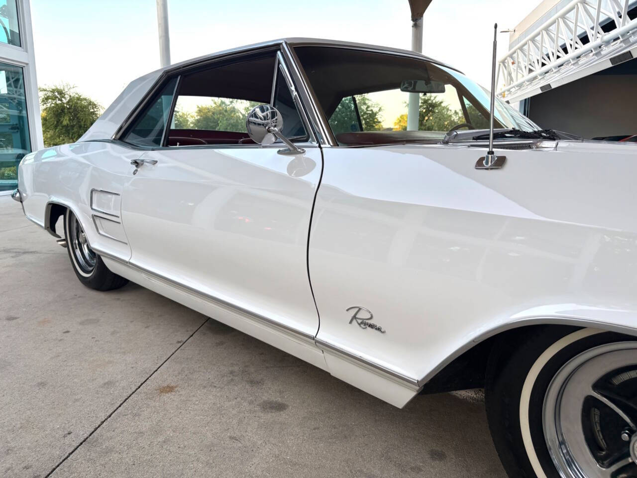 1964 Buick Riviera 18