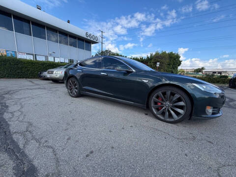 2014 Tesla Model S P85