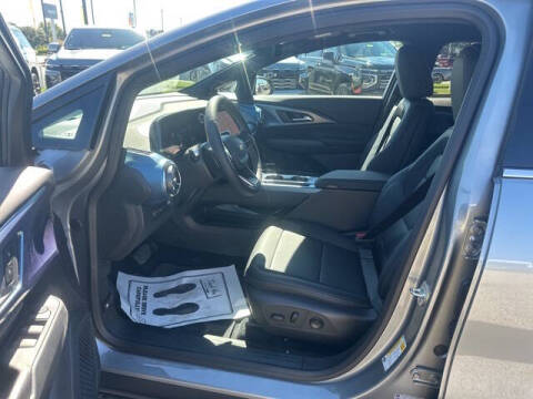 2026 Chevrolet Equinox EV LT 2