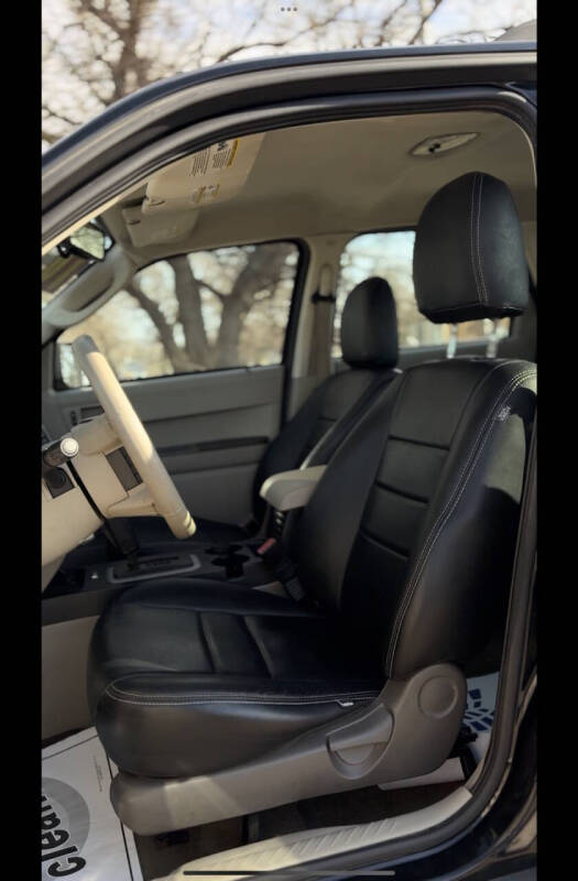 2010 Ford Escape XLS