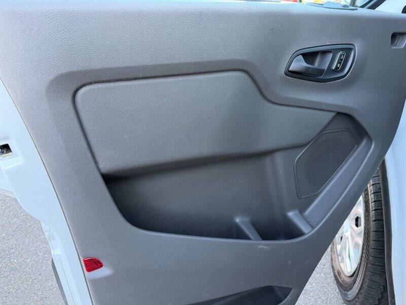 2023 Ford Transit 350 XLT