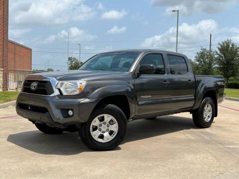 2014 Toyota Tacoma for sale at AUTO DIRECT in Houston TX