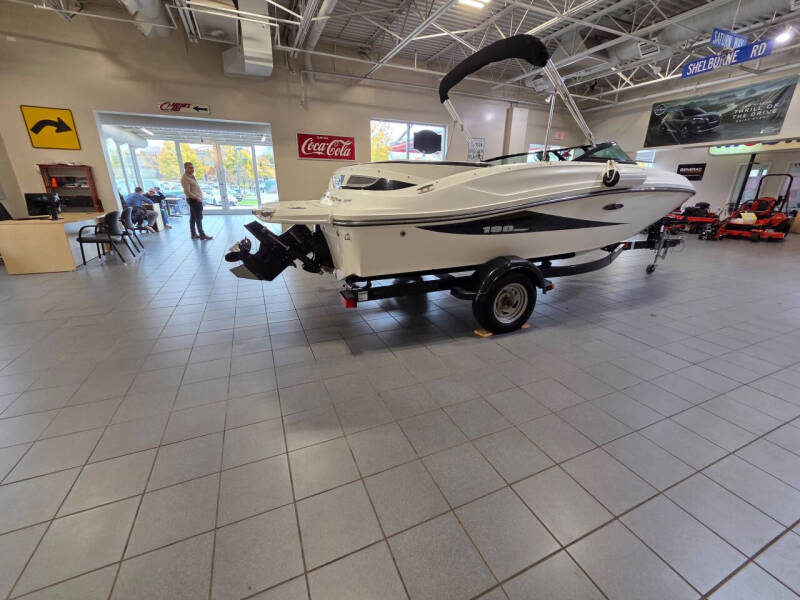 2013 Sea Ray 190 SPORT