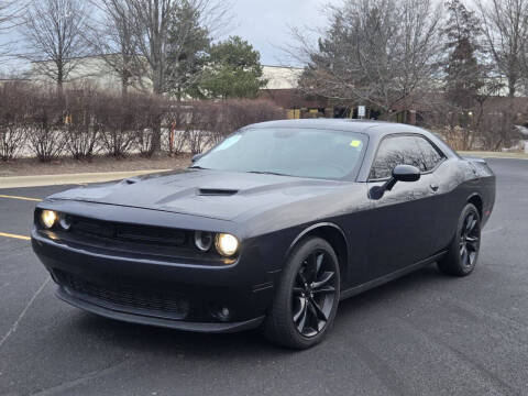 2016 Dodge Challenger SXT Plus
