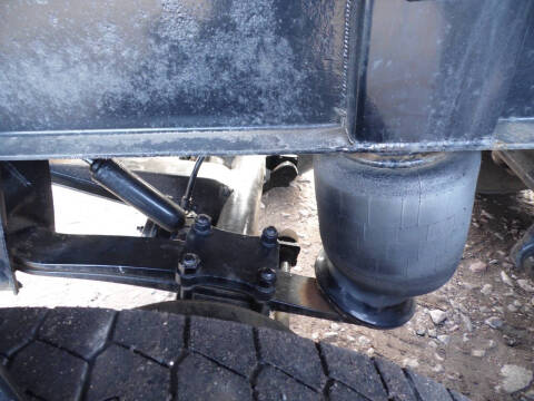 1992 Montone steel dump