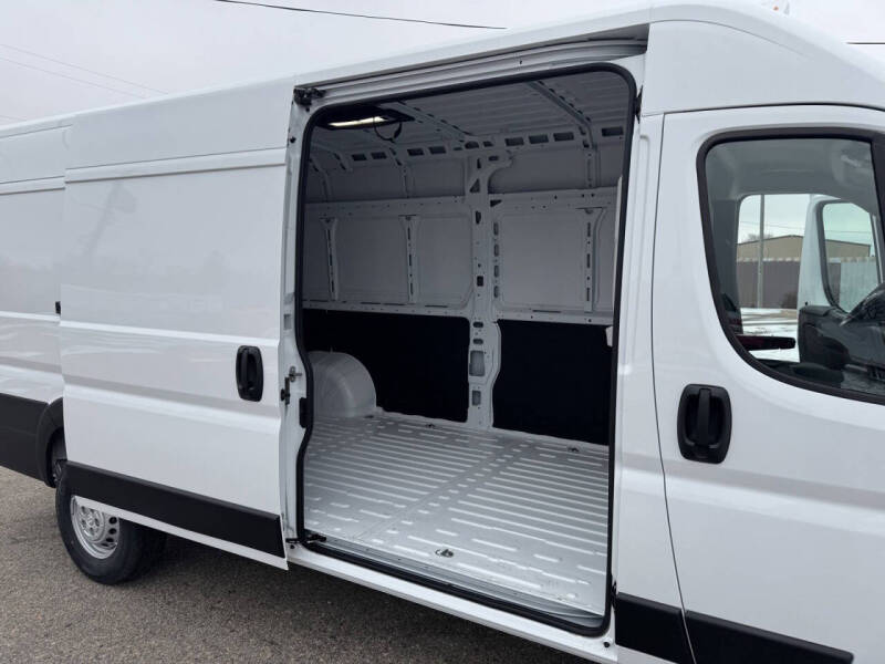 2025 RAM ProMaster