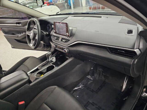 2021 Nissan Altima 2.5 SV