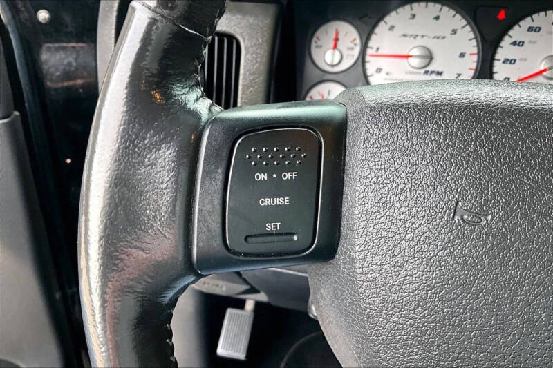 2005 Dodge Ram 1500 SRT-10