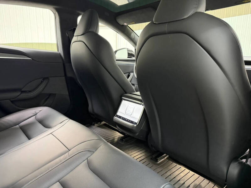 2023 Tesla Model S Plaid