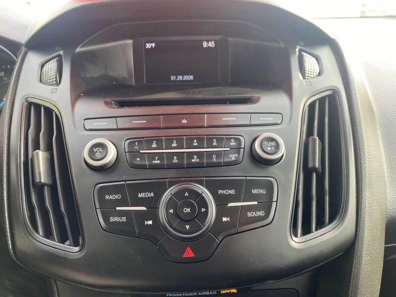 2017 Ford Focus SE