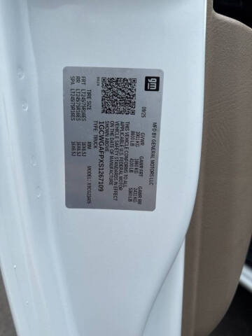 2025 Chevrolet Express 2500