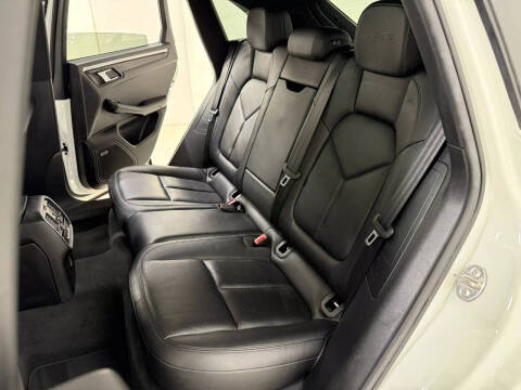 2017 Porsche Macan GTS