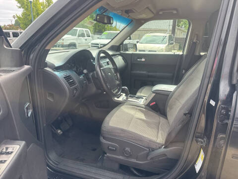 2010 Ford Flex SE
