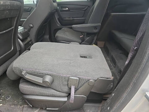 2013 GMC Acadia SLE-2