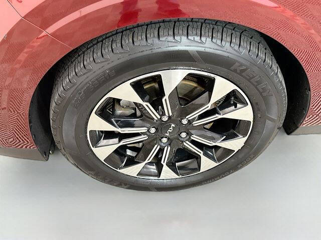 2022 Kia Carnival EX