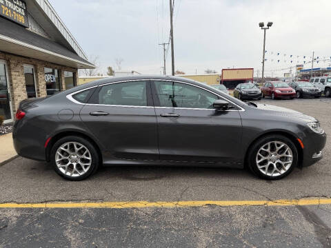 2015 Chrysler 200 C