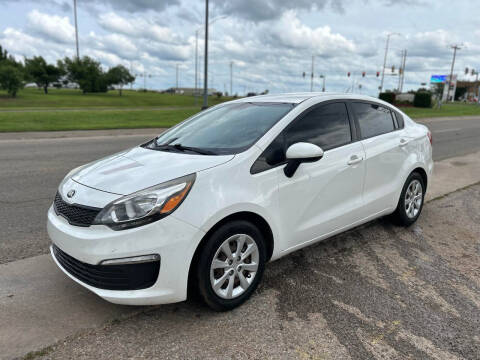 2016 Kia Rio for sale at BUZZZ MOTORS in Moore OK