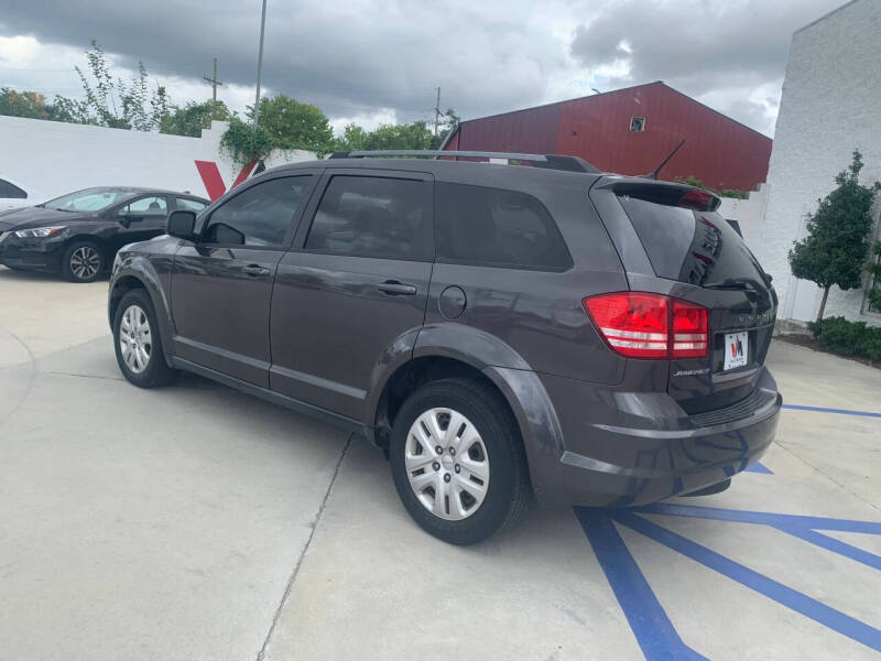 2017 Dodge Journey SE