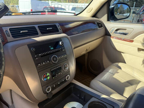 2011 GMC Yukon XL SLT