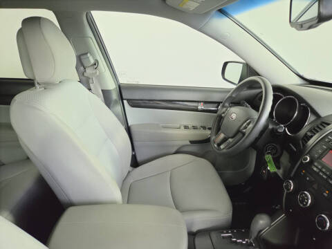 2012 Kia Sorento LX